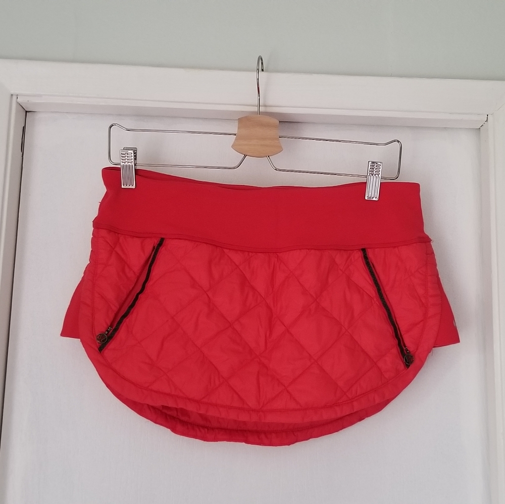 Lululemon hot cheeks down skirt size 8